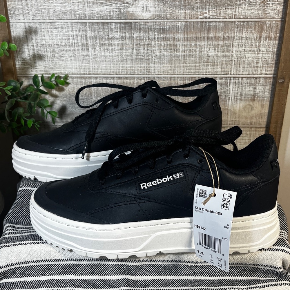 REEBOK Black Leather Club C Double GEO Tennis Shoes 7.5